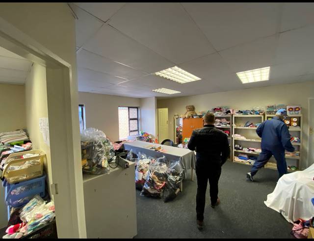 885M² WAREHOUSE FOR SALE IN KILLARNEY GARDENS